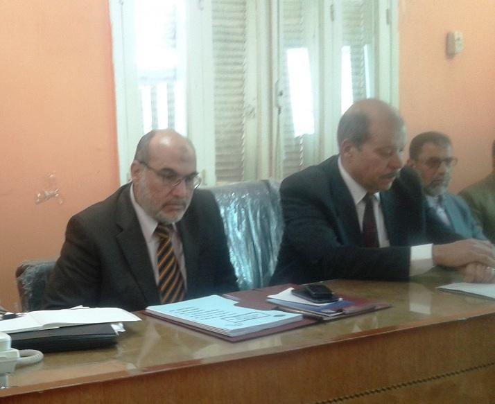 السكرتير المساعد بكفر الشيخ يجتمع بتنفيذي مدينة الحامول