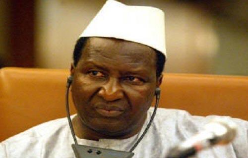 وفد حكماء إفريقيا يغادر القاهرة بعد لقاء “دعم الشرعية”