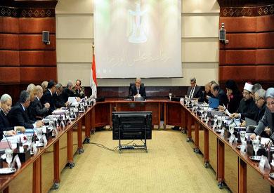 إعادة تشكيل الأعلى للسياحة وتفعيل لجنة للقطاع تضم 17 وزيرًا