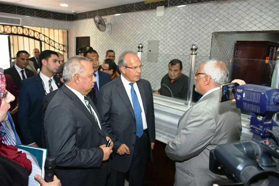 وزير التنمية المحلية: مصر لن تتقدم بالمؤتمرات