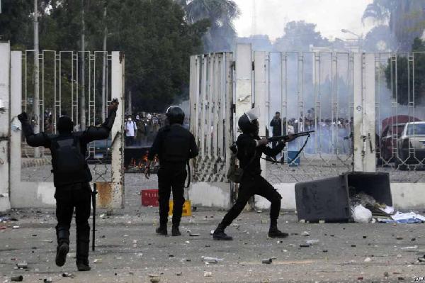 “الدجوي”: يلوح بعودة الحرس في امتحانات الجامعات