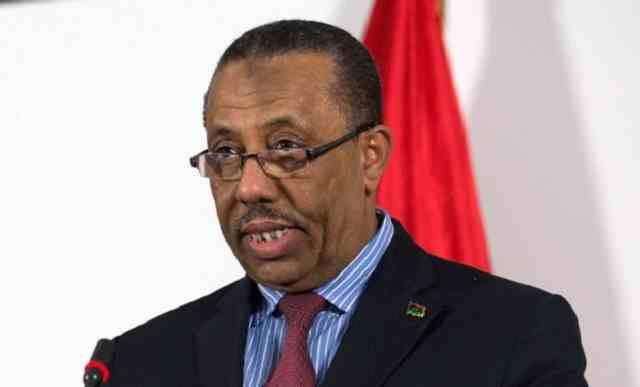 الثني يعتذر عن تشكيل حكومة جديدة بليبيا