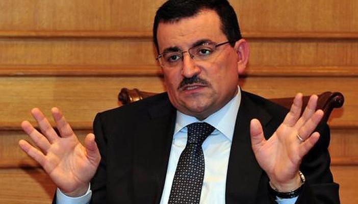 رئيس “الإنتاج الإعلامي” يشكل غرفة عمليات لمتابعة أزمة المدينة