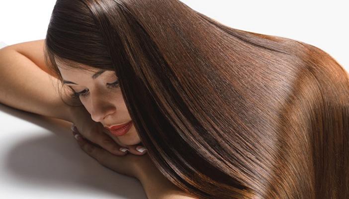 3 خلطات منزلية بحبة البركة لشعر صحي