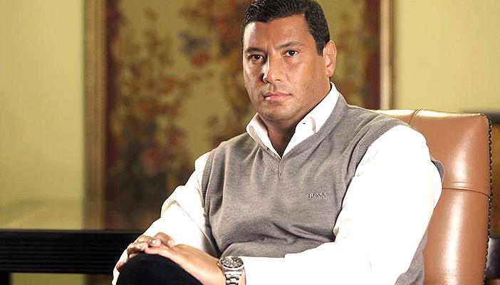 بالمستندات: البحيري “نصاب” وهارب من الكويت.. ويغلق الهاتف في وجه “رصد”