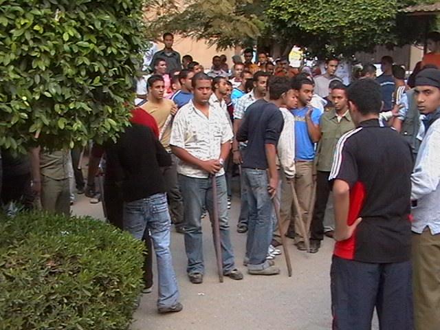 حبس 18 متهم على ذمة التحقيقات بتهمة إغلاق شركة جنوب الوادي