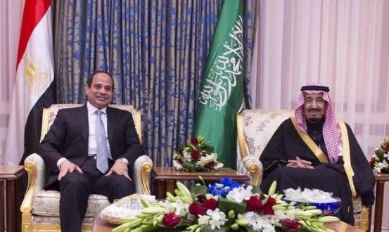 هافنغتون بوست: السيسي يعتقد أنه يمتلك مصر