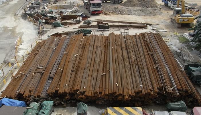 موجز “رصد” لأسعار الذهب والعملات ومواد البناء