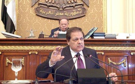 “الكسب غير المشروع” ينفي التحقيق مع “أبوالعنين”