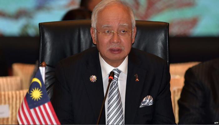 عقب اتهامه بالفساد.. السعودية أعطت رئيس وزراء ماليزيا “هبات” مالية