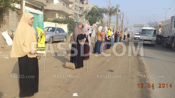 سلسة بشرية صباحية مناهضة للانقلاب في بلبيس