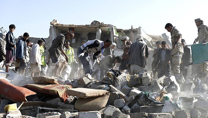 “سكاي نيوز”: سيطرة صالح على المسلحين الموالين له في اليمن تتراجع