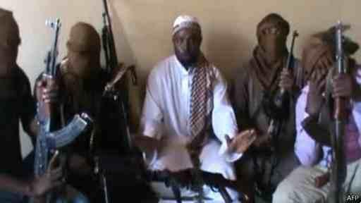 مسلحون يخطفون 100 تلميذة في نيجيريا