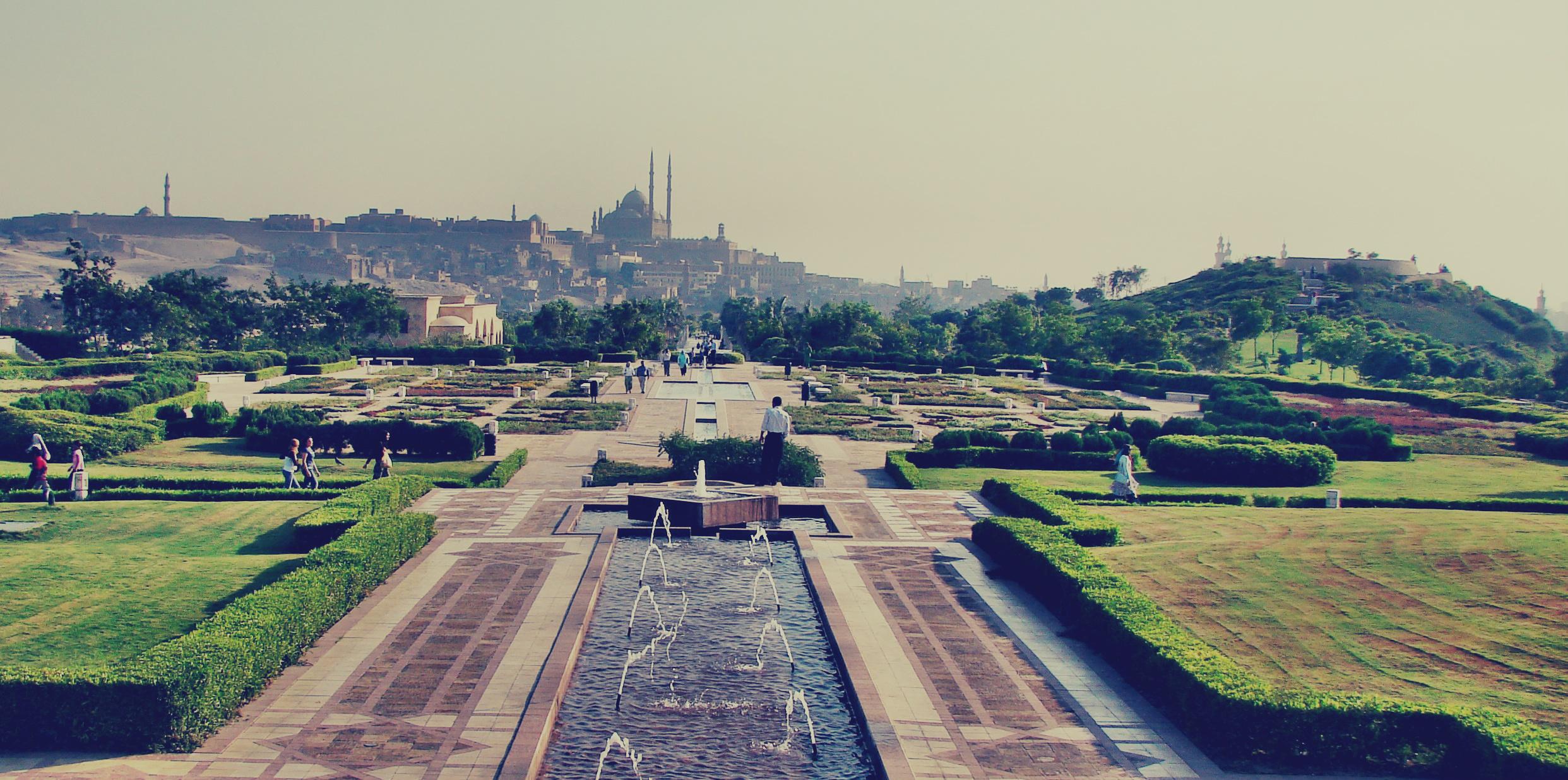 البدء في تجهيز “الفسطاط” لاستقبال المتظاهرين تنفيذًا لقانون التظاهر