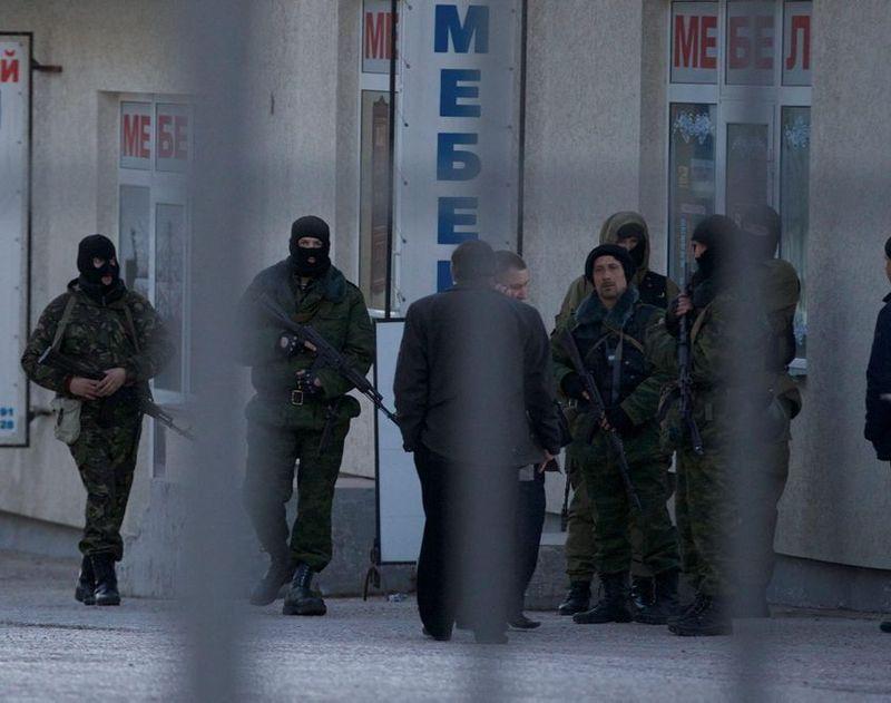 “كييف” تطالب روسيا بالكف عن دعم “الإرهاب” بأوكرانيا