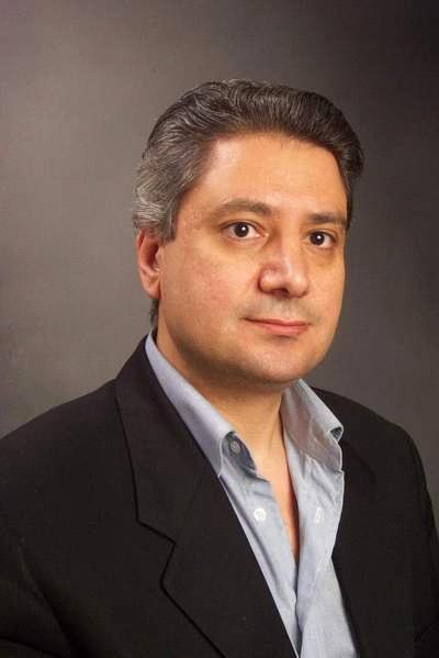 مدير تحرير الشرق الأوسط: على الإسلاميين الاستعداد لمواجهة الفلول