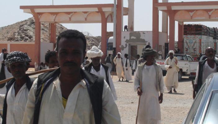 خبراء يستبعدون تكرار اتفاقية التنازل عن تيران وصنافير مع السودان