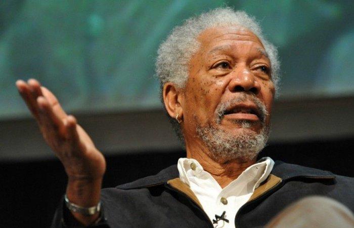 بالفيديو.. إجابة صادمة لـ”مورجان فريمان” عن أكثر ما يتذكره عن مصر