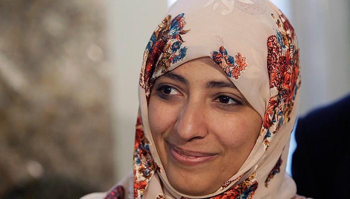 “كرمان”: “المعلا” تعيش أزمة إنسانية صعبة وسكانها يتضورون جوعًا