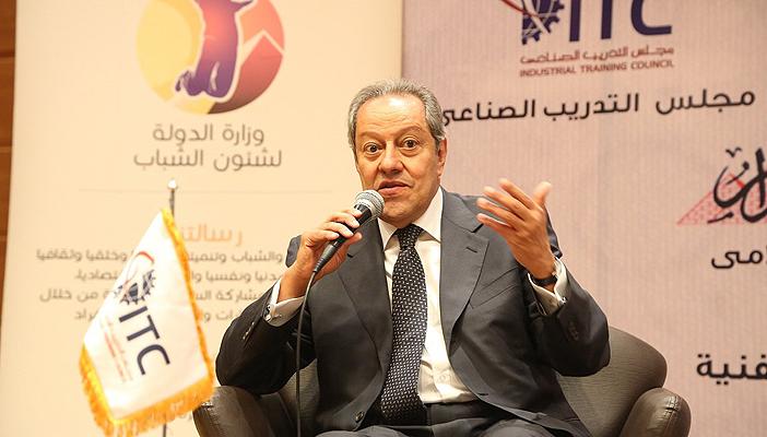 الصناعة: 20% رسوما إضافية على  السكر المستورد