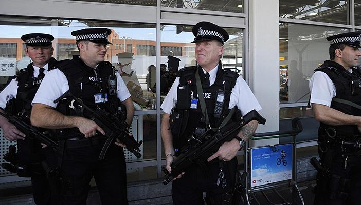 شرطة بريطانيا تعتقل مشتبهًا به في اغتيال إمام مسجد بلندن