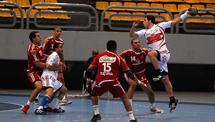 يد الأهلي يهزم الزمالك في السوبر ويحافظ على الصدارة