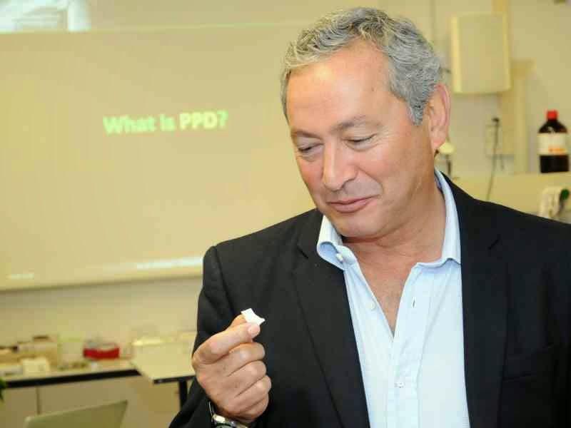 “آل ساويرس”.. أغنى عائلة في مصر