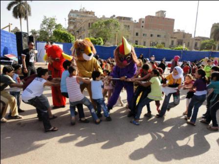 كرنفال ابن مصر في رحلة مع الأيتام أمس