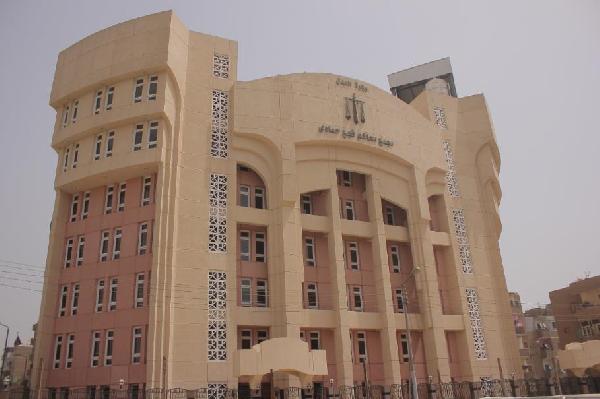 العدل تقرر افتتاح محكمة نجع حمادي لحل أزمة المحامين