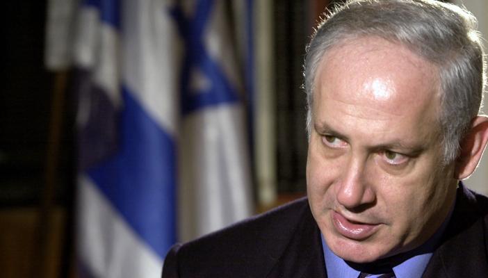 نتنياهو يوزع جوائز تشجيعية على بعض العاملين بالموساد دون كشف هوياتهم