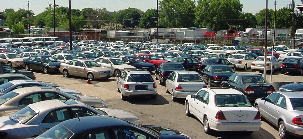 الإحصاء: مصر استوردت سيارات خلال 2015 بـ 21.4 مليار جنيه