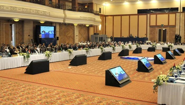 في جلسته الرابعة بدورته 42.. “العمل العربي” يقر ضرورة الحوار المتوازن