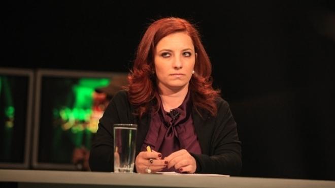 راجية عمران: اعتقالات النظام للشباب دليل عدم استيعابه لدروس ثورة يناير