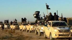 تنظيم الدولة ينقل مقره من الرقة إلى دير الزور بعد تضييق الخناق عليه