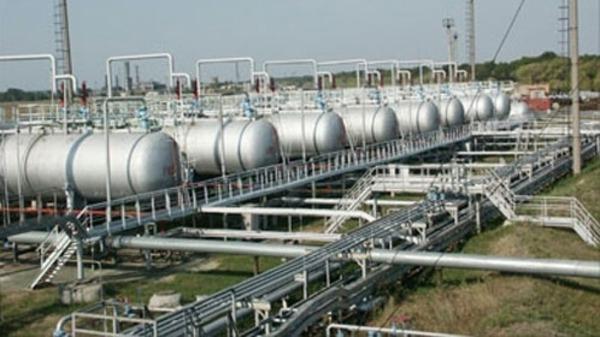 الخارجية السورية.. شراء النفط من المعارضة عمل عدواني