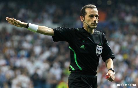 شاكير حكمًا لريال مدريد ومانشستر سيتي