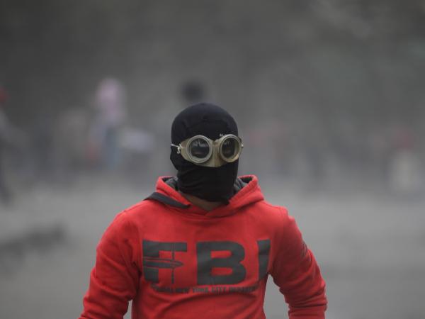 ضبط 15 متهما من “بلاك بلوك” بتهمة التعدي على الأمن بالاتحادية