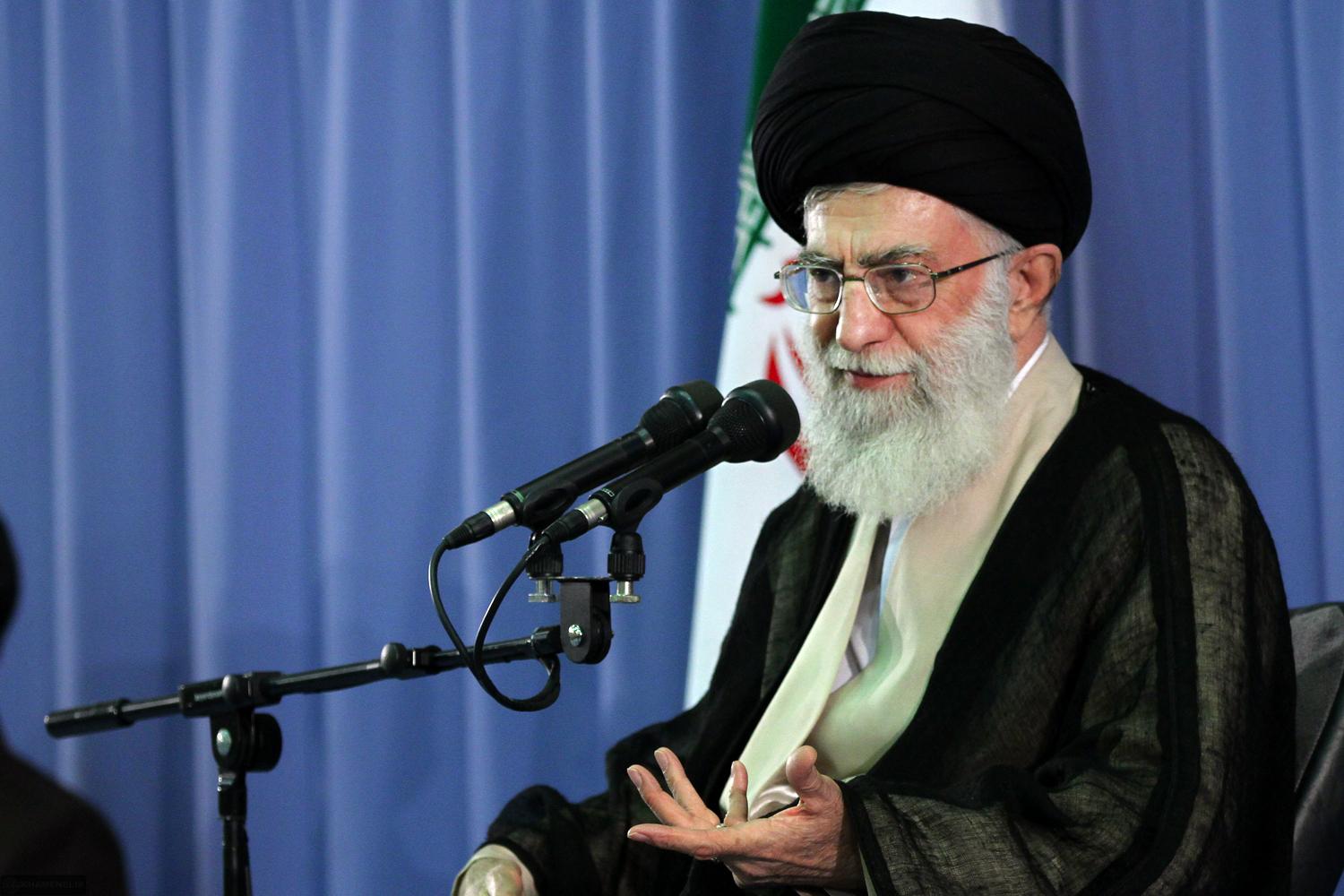 خامنئي: أميركا رفعت العقوبات عن إيران على الورق فقط