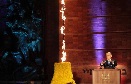 الكيان الصهيوني يحتفل بالذكرى السنوية للهولوكوست