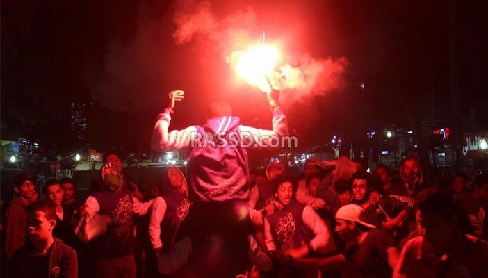 بالصور.. 11 تظاهرة ليلية بالمحافظات تطالب بالقصاص للشهداء