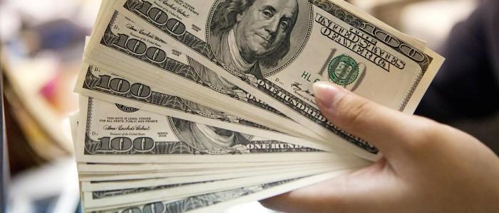 تعرّف على سعر الدولار في البنوك المحلية والأجنبية اليوم