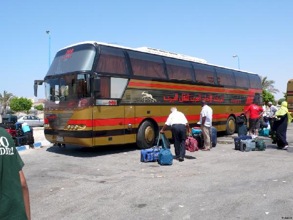 المركزي للإحصاء:3.40مليارجنية إيرادات نقل الركاب في2011-2012