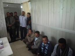 إداريو التعليم بالأقصر يضربون عن الطعام سبب نقلهم التعسفي