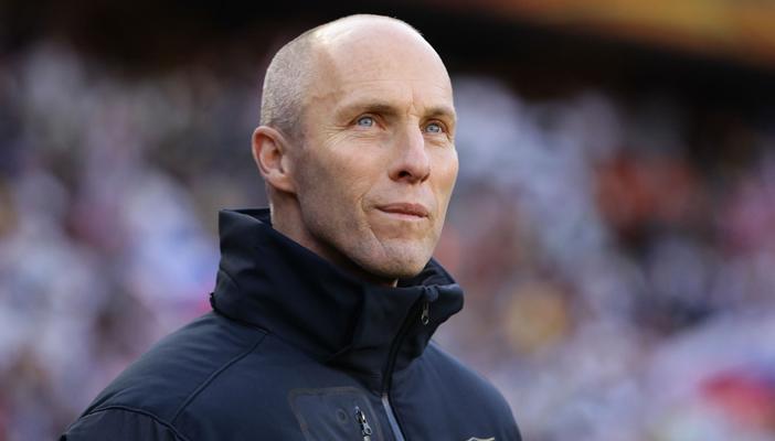 حقيقة مفاوضات الأهلي مع برادلي