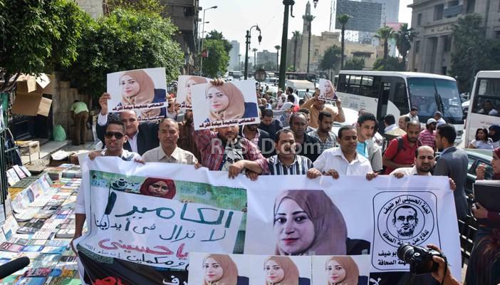 بالصور.. مسيرة من الصحفيين إلى دار القضاء لتقديم بلاغ ضد محمد إبراهيم