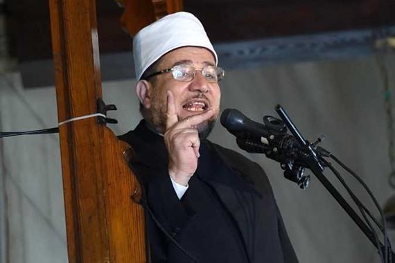 طلب إحاطة في البرلمان لتعيين ابنة وزير الأوقاف في شركة بترول