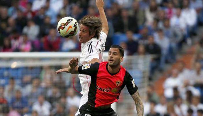 بالفيديو..ريال مدريد يتخطى عقبة الميريا بثلاثية نظيفة ليلاحق برشلونة