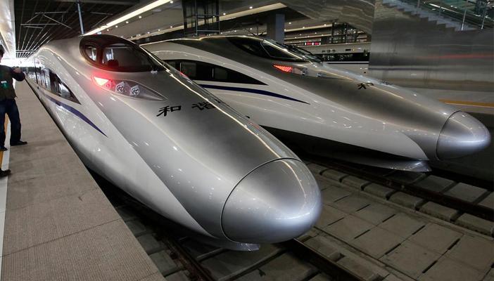 اتفاق مصري أسباني على دراسة مد خط قطار فائق السرعة بين القاهرة والأقصر