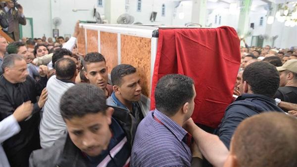 تشييع جثمان “نقيب العريش” في مسقط رأسه بالدقهلية