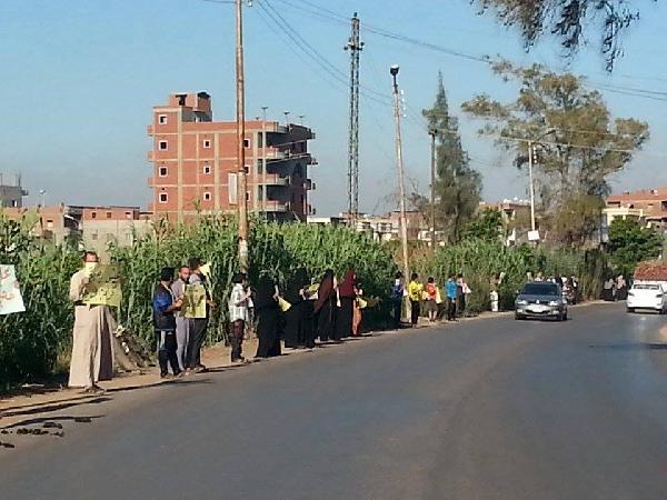 سلسلة على طريق دكرنس المنصورة للإفراج عن المعتقلين